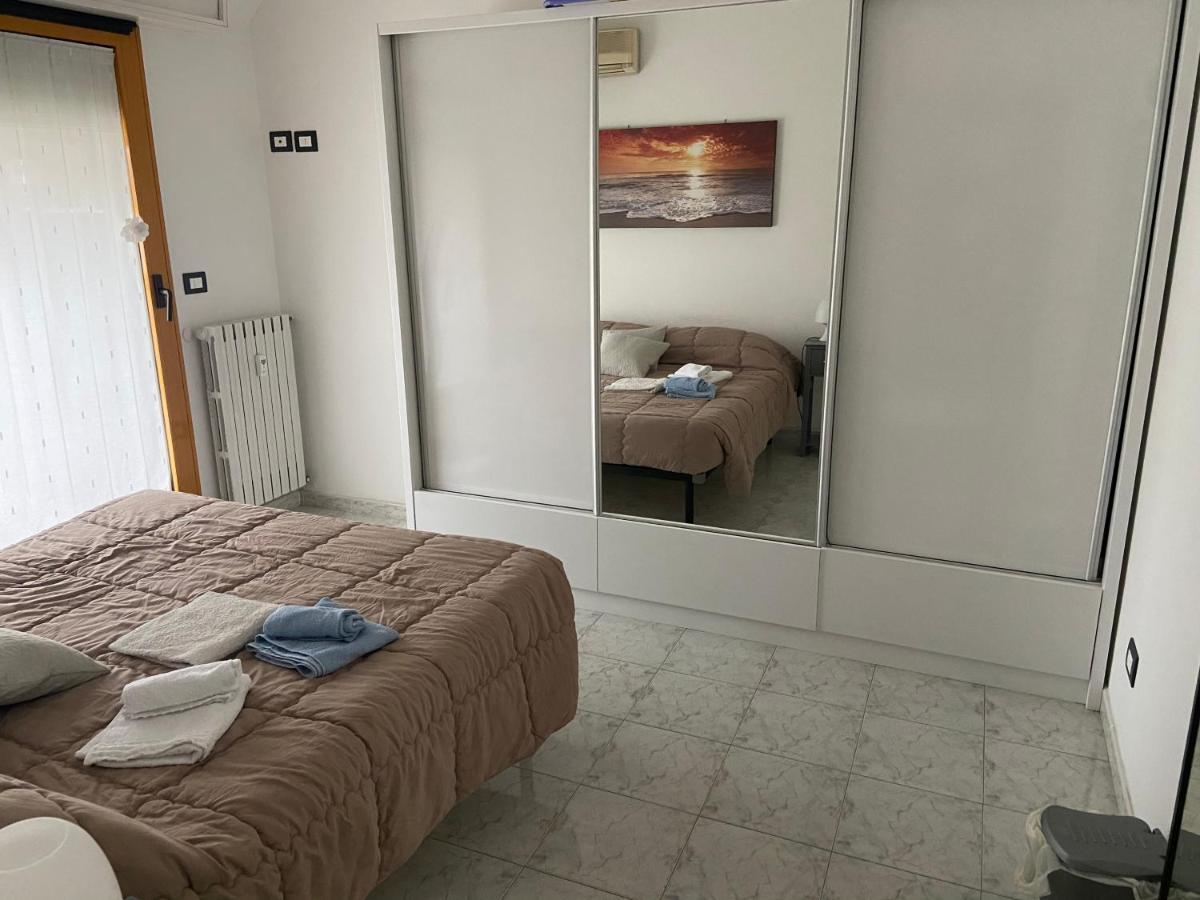 Apartamento La Casa Di Giada Peschiera Borromeo Exterior foto